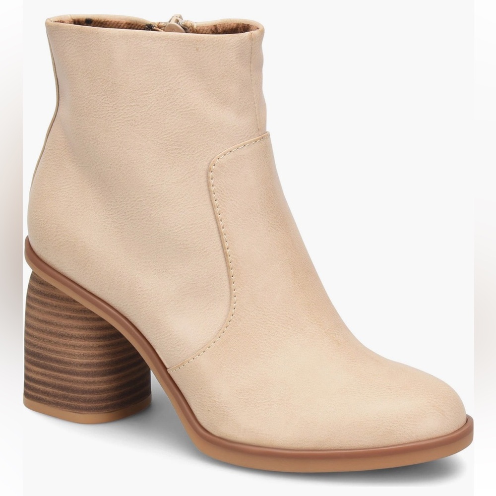 KORKS Women’s Cream Destiny Block Heel Inner‎ Zipper Booties SZ 11 NIB